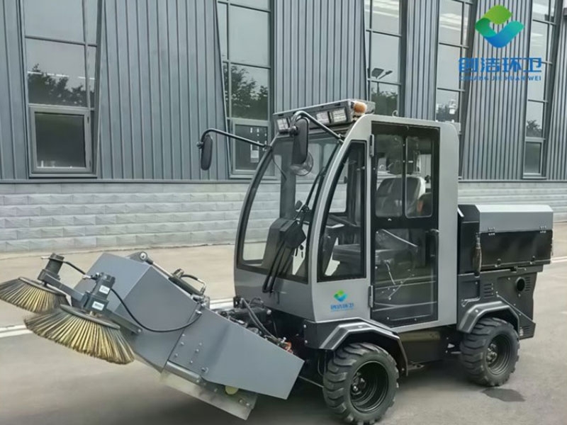 电动扫雪车